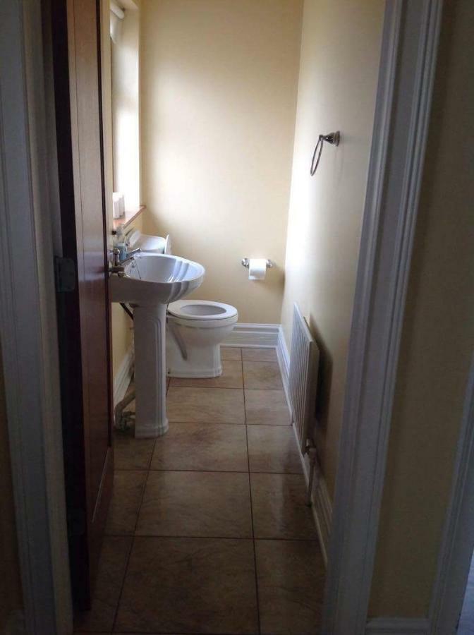 Beautiful Home On Lake Carrowmore Belmullet Esterno foto