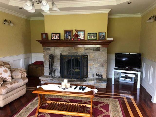 Beautiful Home On Lake Carrowmore Belmullet Esterno foto